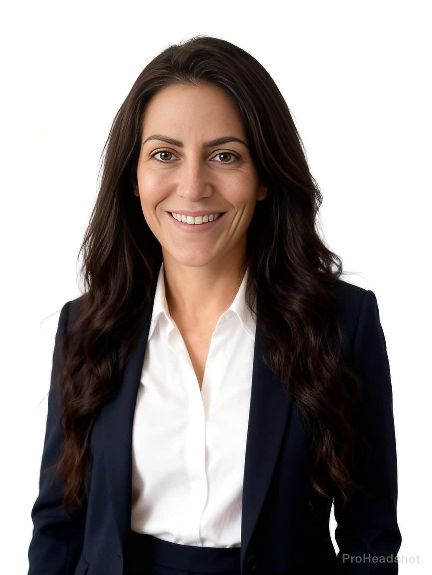 Procurement Buyer — ProHeadshot